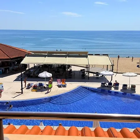 Panoramic Sea & Pool Views - C204 Apartman *
