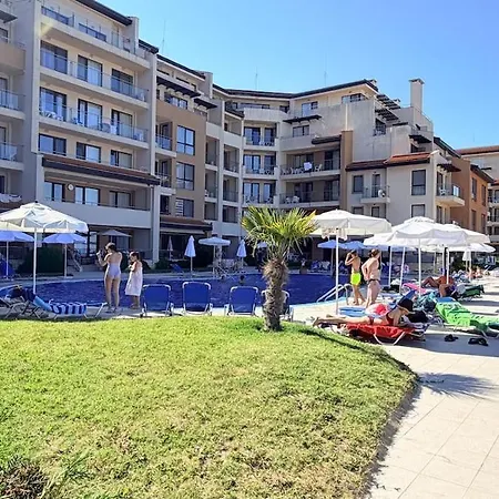 Panoramic Sea & Pool Views - C204 Apartman Obzor