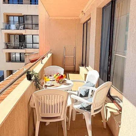 Panoramic Sea & Pool Views - C204 Apartman