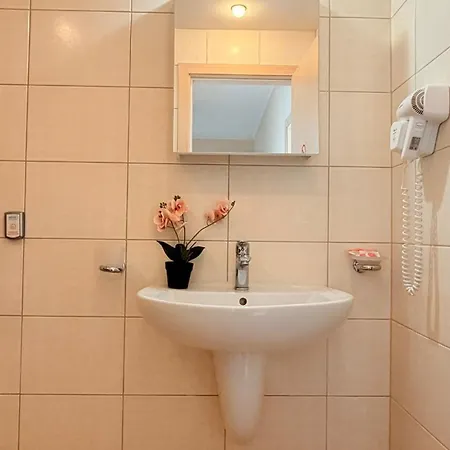 Panoramic Sea & Pool Views - C204 Apartman Obzor