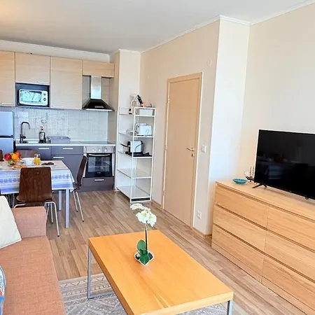 Panoramic Sea & Pool Views - C204 Apartman *